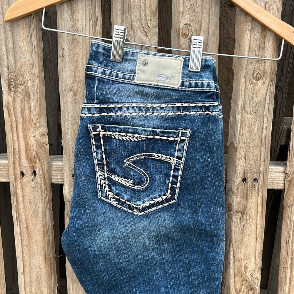 Silver Jeans Suki Fluid Mid Capri 27x22.5